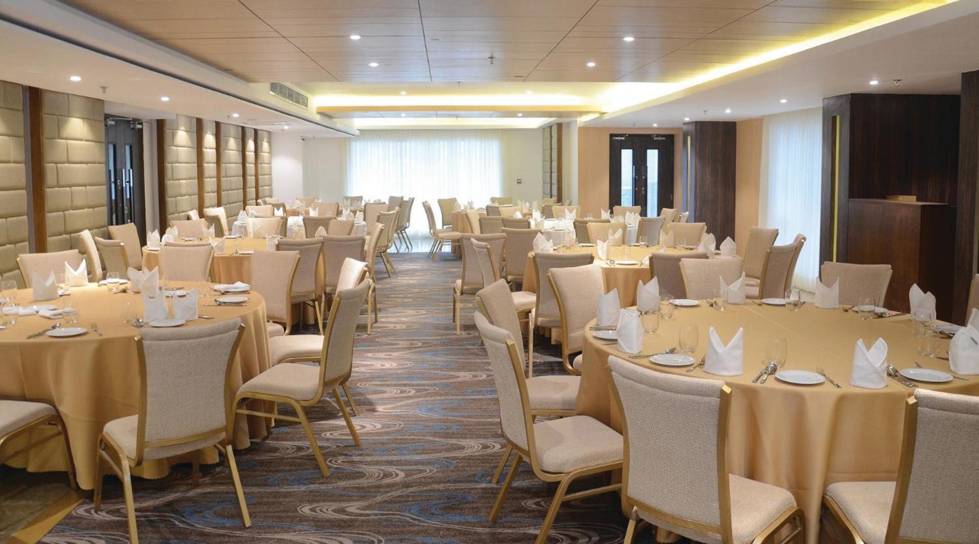 Golden Tulip The Grandmark Dhaka Exteriör bild