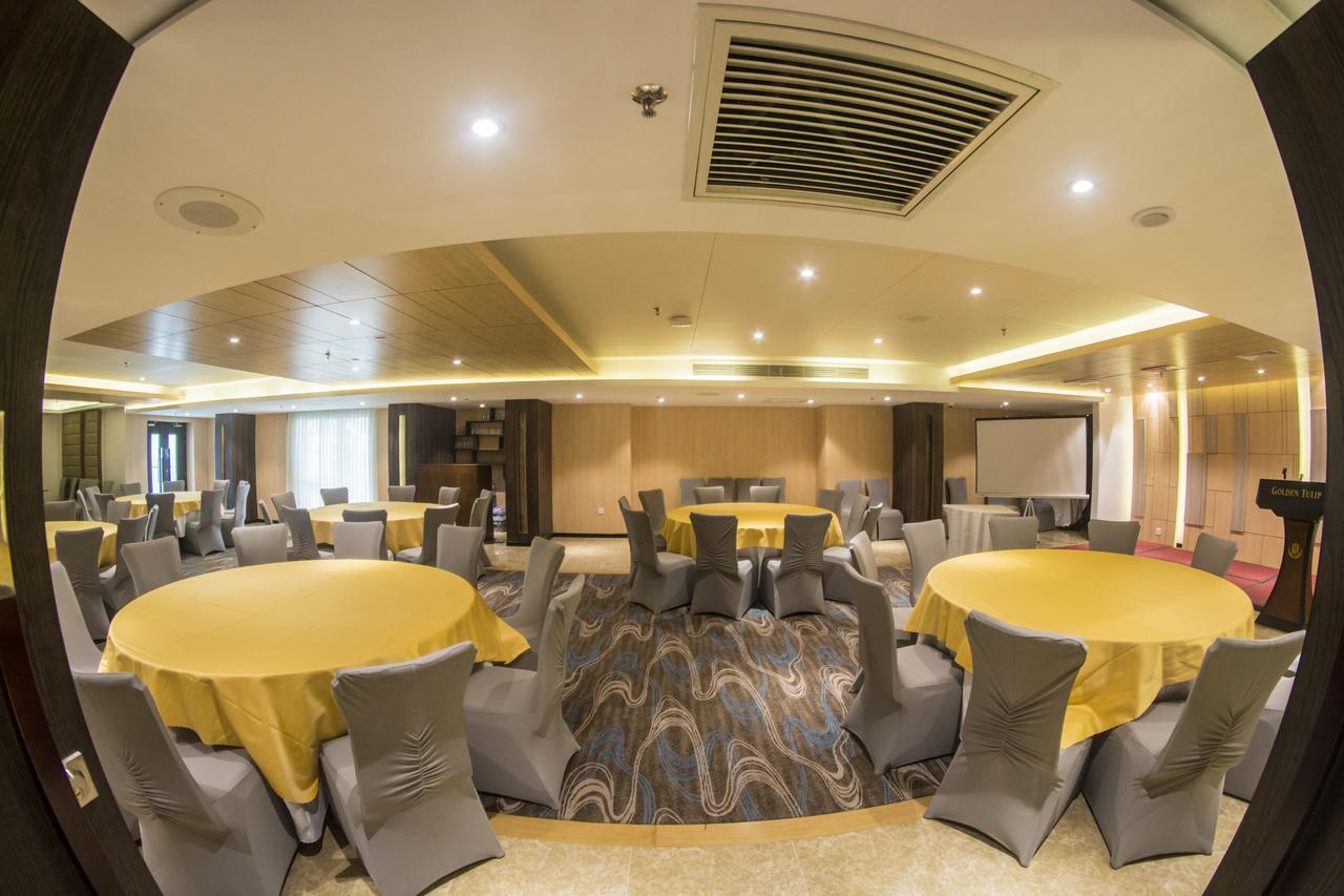 Golden Tulip The Grandmark Dhaka Exteriör bild